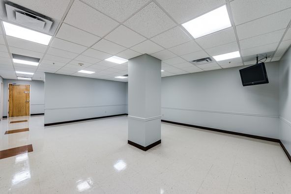 Infinity Wellness Medical Plaza: 1080 Neal St, Cookeville, TN 38501